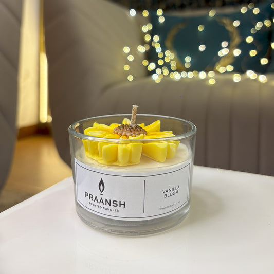 Vanilla Bloom - Bloom Jar Daisy Candle with Vanilla Fragrance