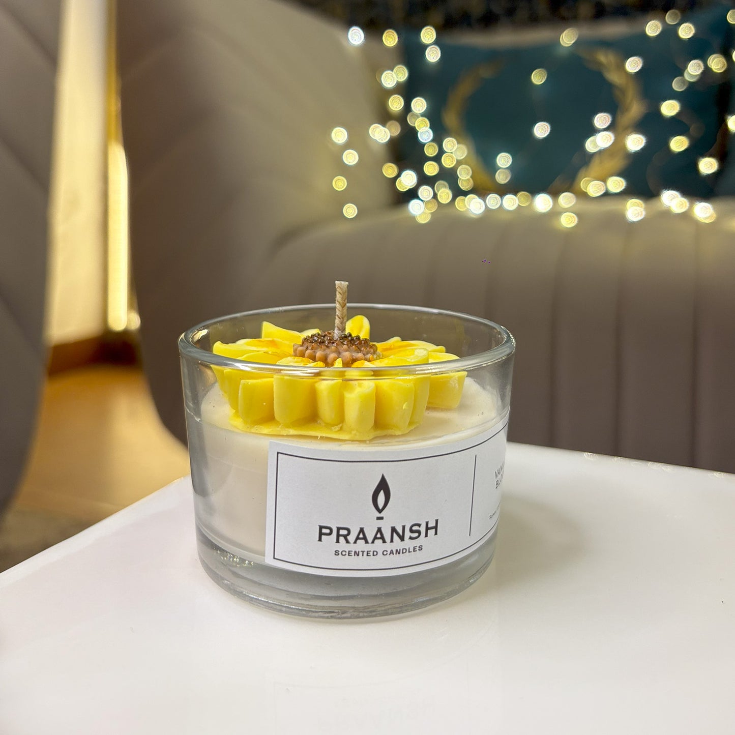 Vanilla Bloom - Bloom Jar Daisy Candle with Vanilla Fragrance